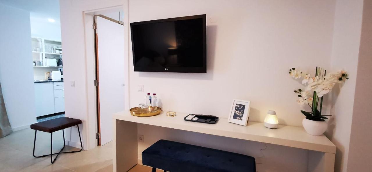 Apartmán Quarto Duplo Com Kitchenette, Wc E Patio Privativo Corroios Exteriér fotografie